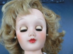mother face view